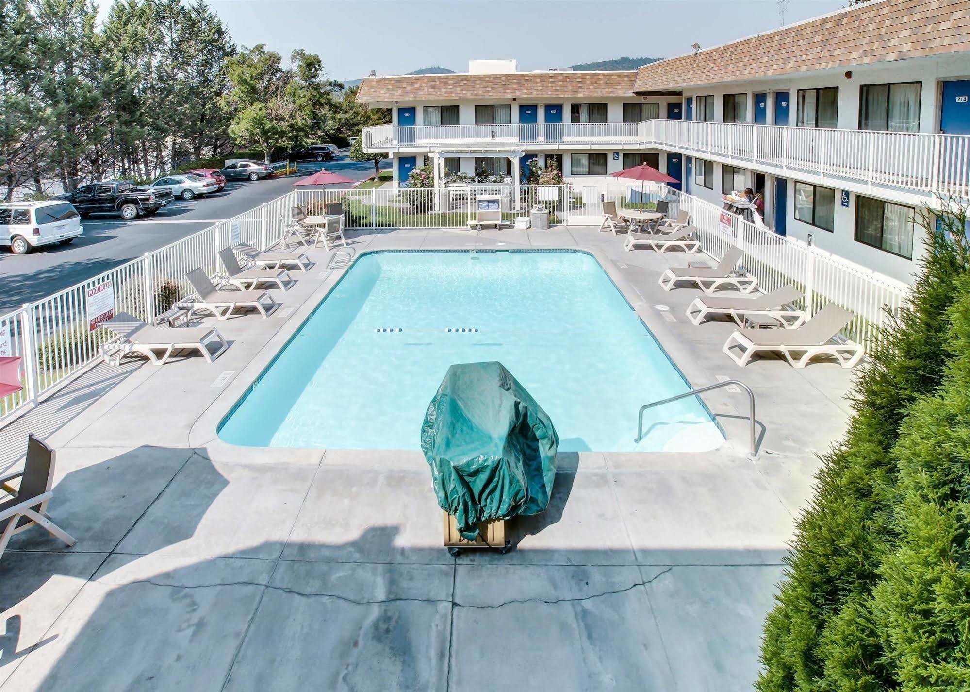Motel 6-Grants Pass, Or Luaran gambar